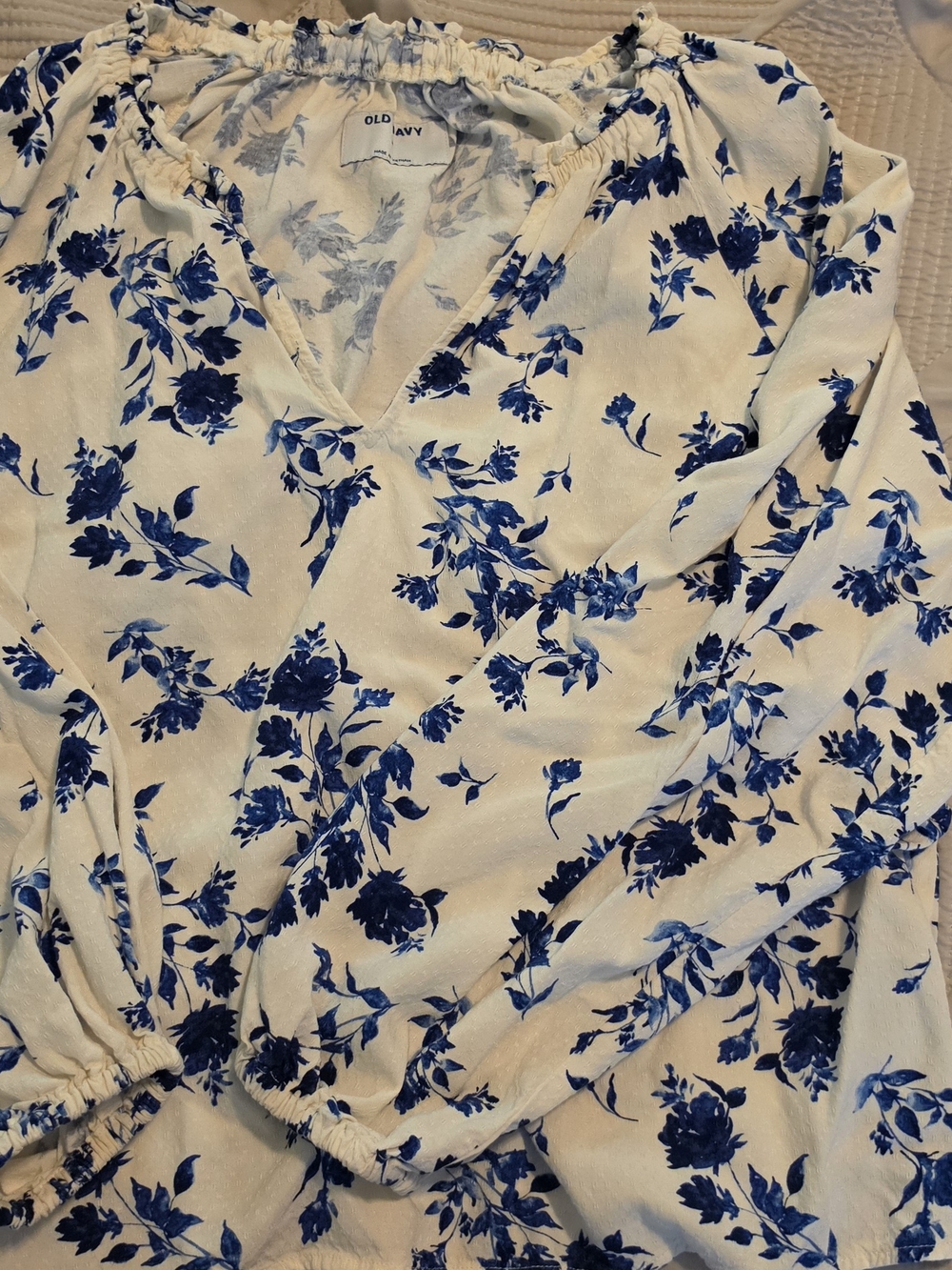 Old Navy Blue Floral Peasant Blouse